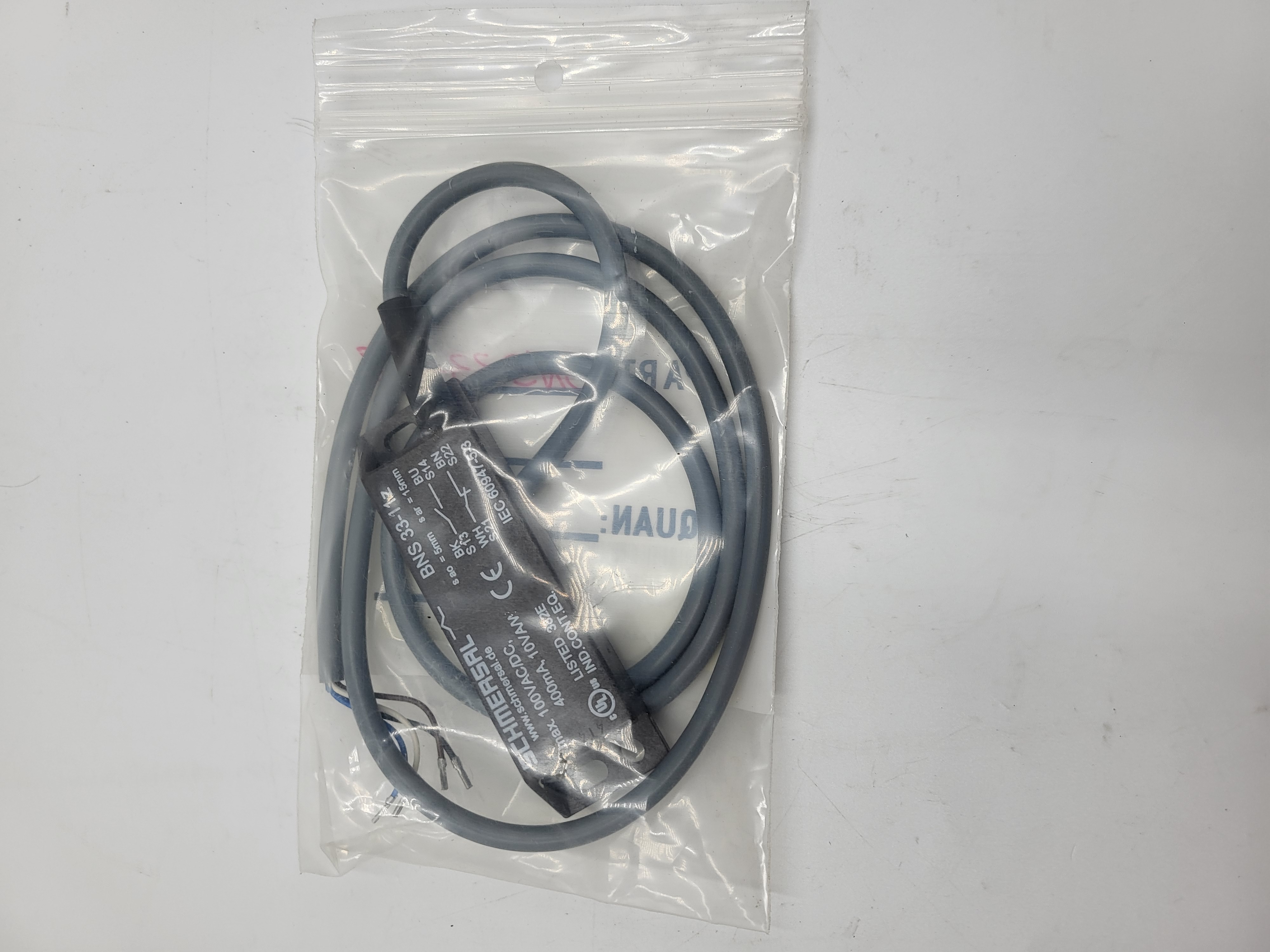 Schmersal BNS 33-11Z-2M BNS33 Magnetic Non-Contact Safety Switch *new*