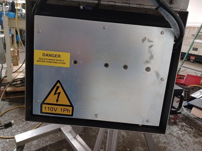 Used loma IQ2 3-7/8" wide x 1-1/2" tall aperature