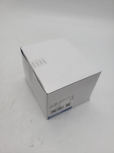 Omron  ZEN-10C1DR-D-V2 Programmable Relay