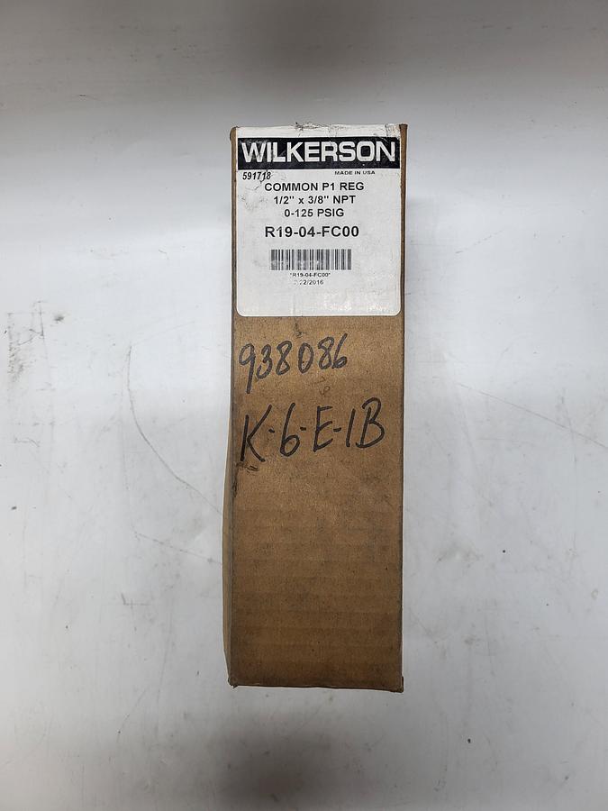 Wilkerson Common P1 Reg 1/2" X 3/8" NPT 0-125 PSIG R19-04-FC00