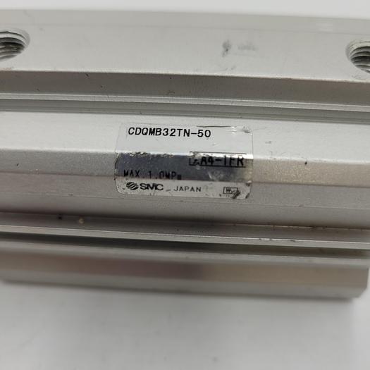 Used SMC CDQMB32TN-50 pneumatic cylinder