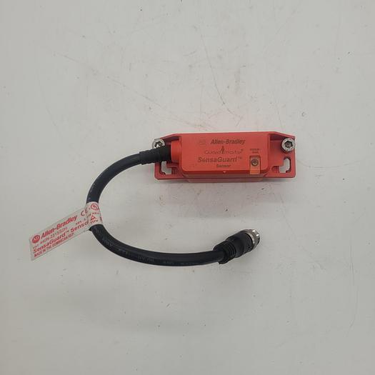Used Allen-Bradley SensaGuard 440-ZPREC Actuator and Sensor