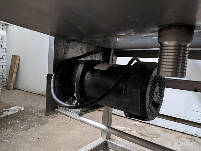 Used  24" wide wire belt 8' long 36" tall 120v all stainless with drip pan with 2" center drain and 6" casters