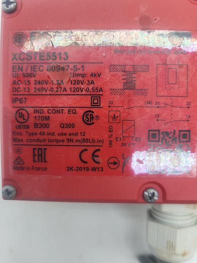 Used Telemecanique XCSTE5513