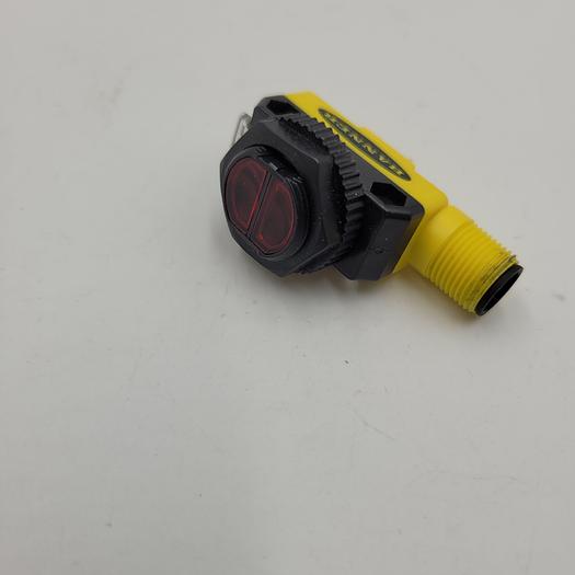 Used QS18VP6DQ8 Banner Engineering - PHOTOELECTRIC Sensor