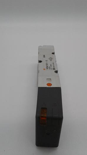 Used SMC VQ4101-5 PRESS 0.2~1.0MPa