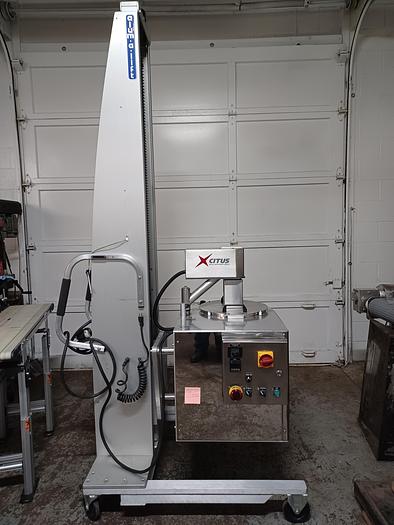 Used Citus jacketed mixing kettle and Alum-a-lift lifting cart