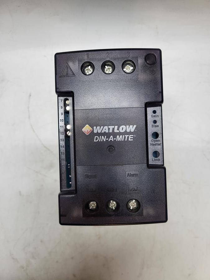 Used WATLOW Din-A-Mite DC80-24C0-0000 Power Control