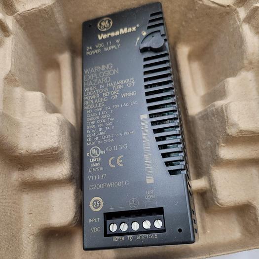 GE FANUC - IC200PWR001G 24VDC POWER SUPPLY IN ORIGINAL BOX