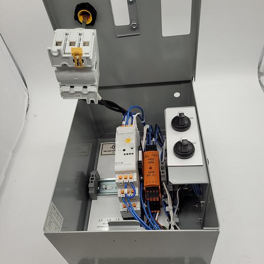 Used Enclosed Industrial Control Panel B 24602368