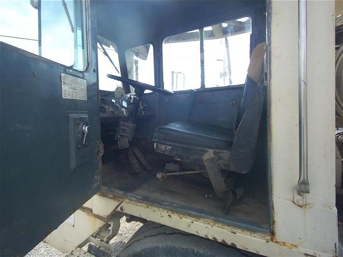 Used 1977 Ingersoll-Rand T4W Drill Rig - Sold