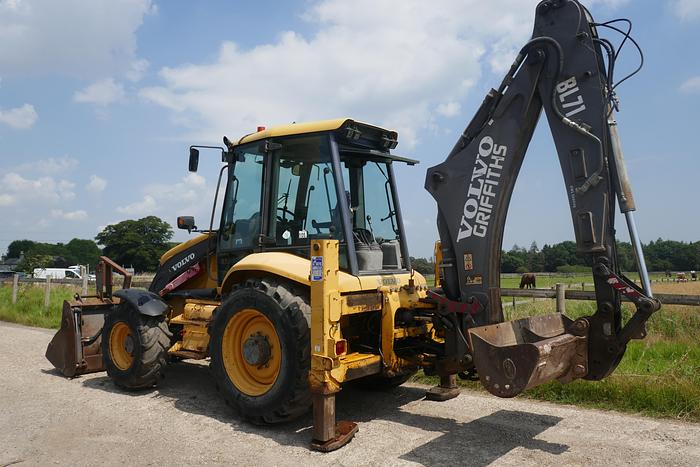 Used 2004 VOLVO BL71