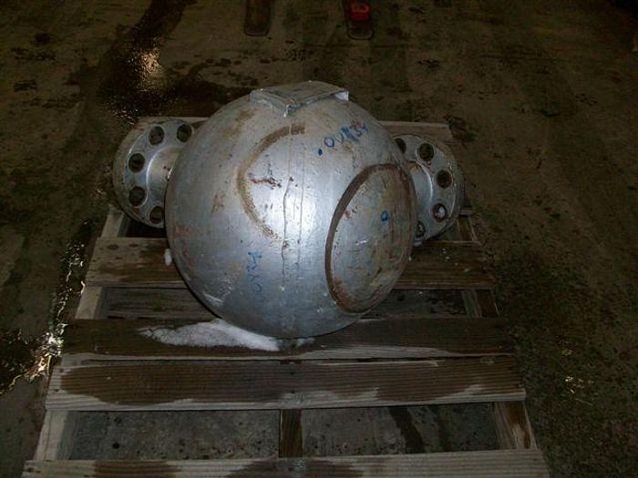 Used Fluid Kinetics PDS 2.5-18T Pulsation Dampener / Accumulator