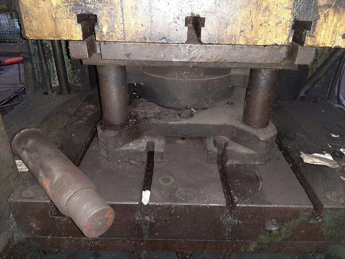 Used Press Trimming TMP Voronezh Russia K9538