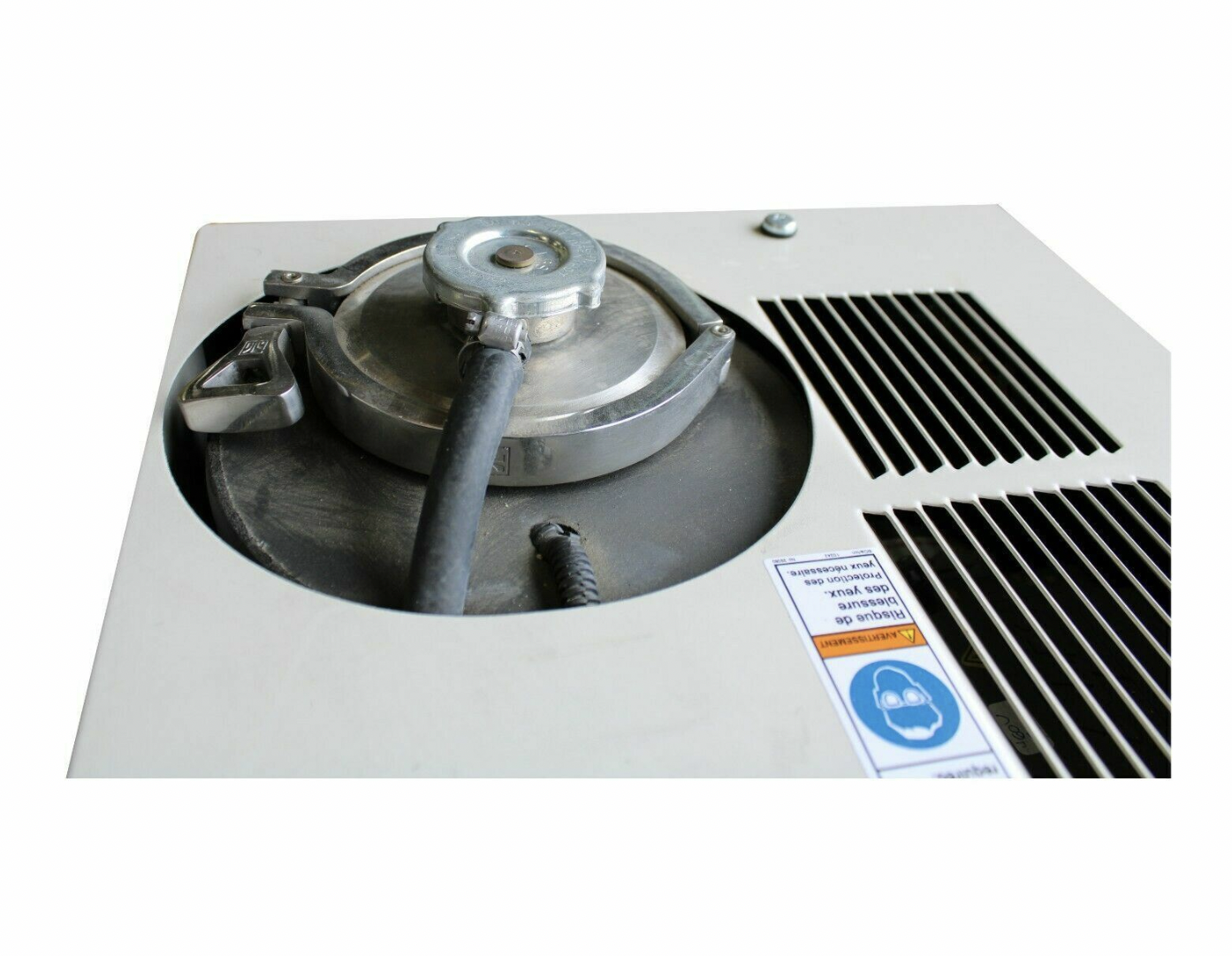 Used Affinity CHILLER PWE-020L-BE38CBD4 SEMITOOL 70900-157 R-407C 15.A 460V 227V 3PH