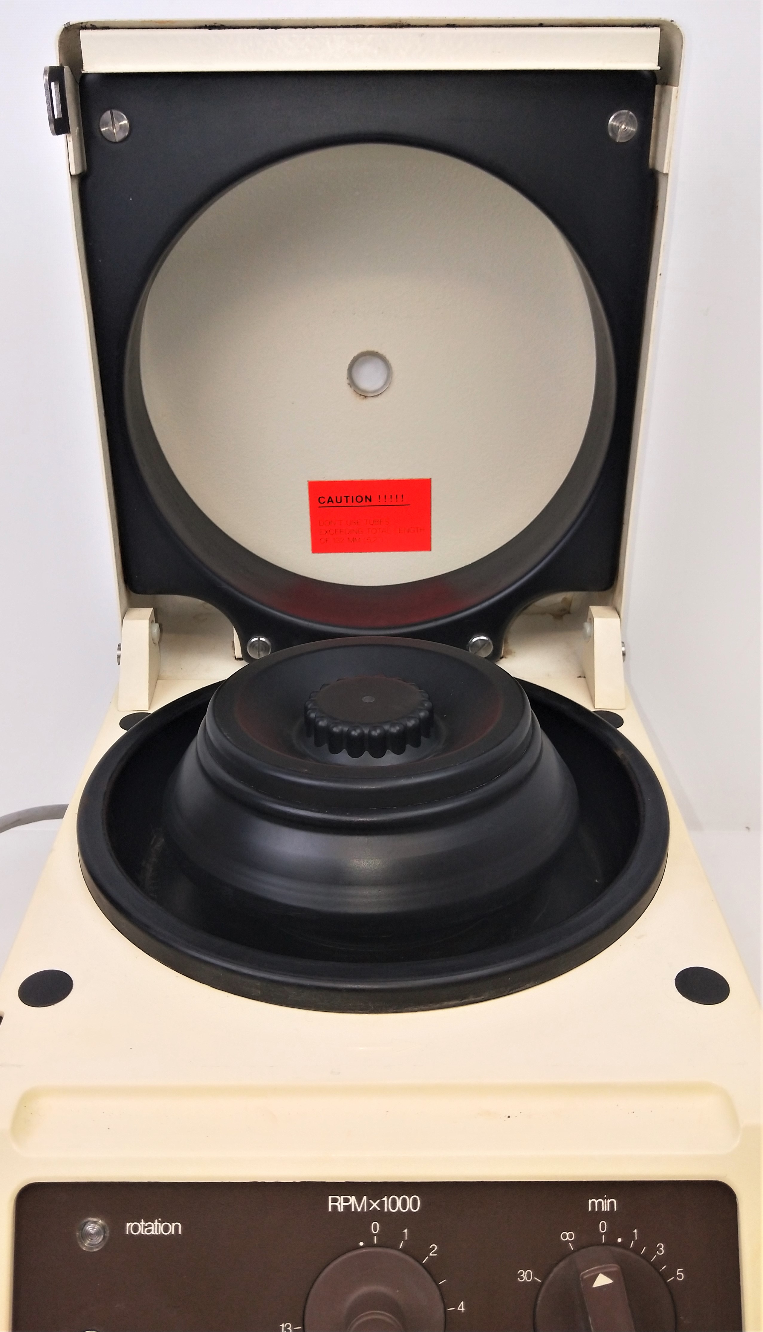 Used Heraeus Sepatech Biofuge A 1217 Microcentrifuge with Rotor - 24 x 1.5mL