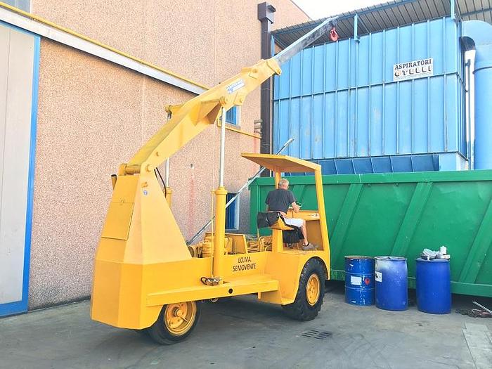 Used SELF PROPELLED CRANE CAPACITY KG. 5,000