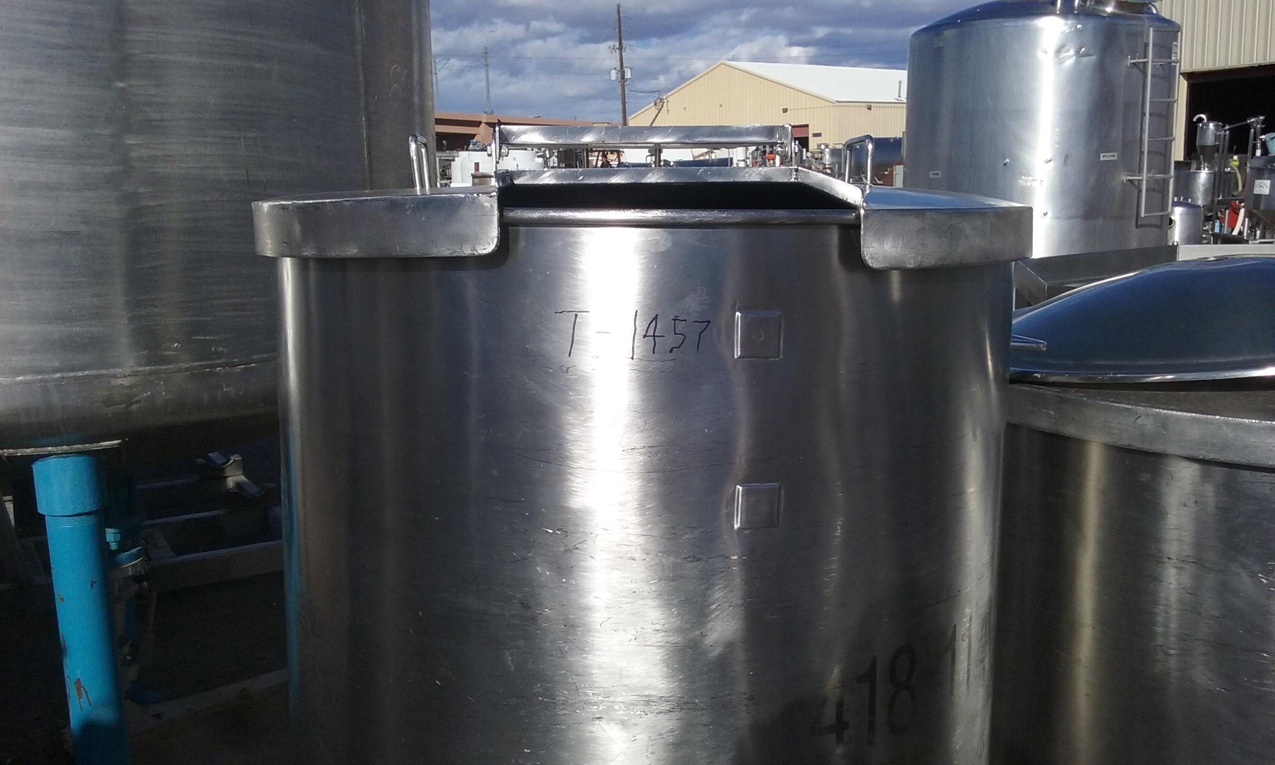 Usado 170 GALLON SINGLE SHELL TANK