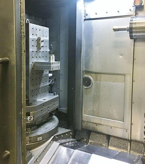 Used DOOSAN HP 5100 HORIZONTAL MACHINEING CENTER