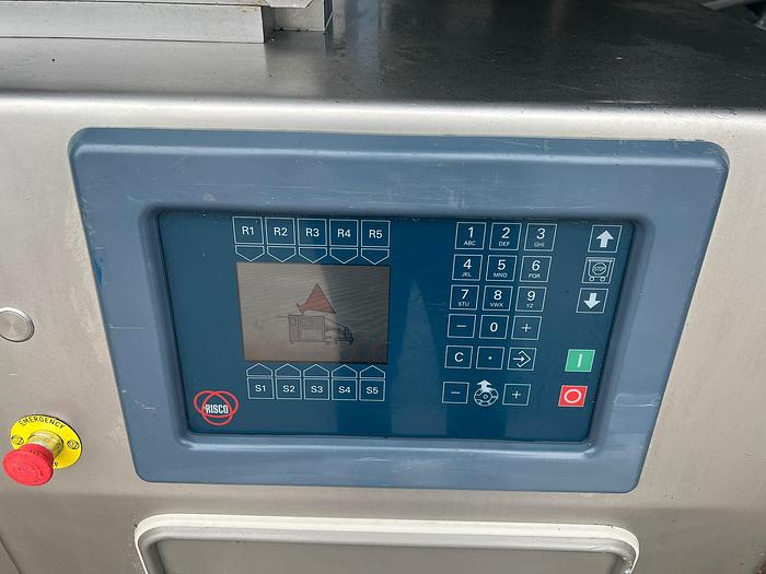 Used RISCO VACUUM FILLER