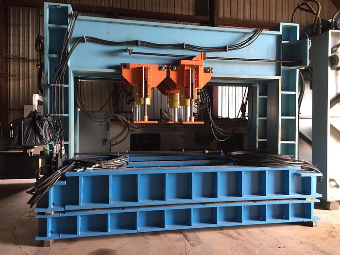 320 Ton Easom / Enerpac Hyd. Straightening / Dishing / Panel Press