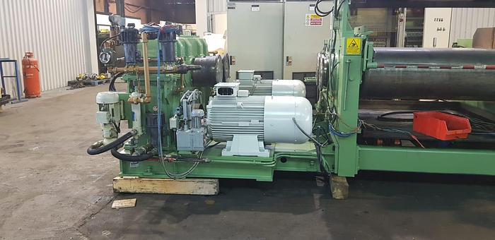 Used 1995 Comerio Ercole MGP1500 560mm dia x 1500mm 2 Roll Mill