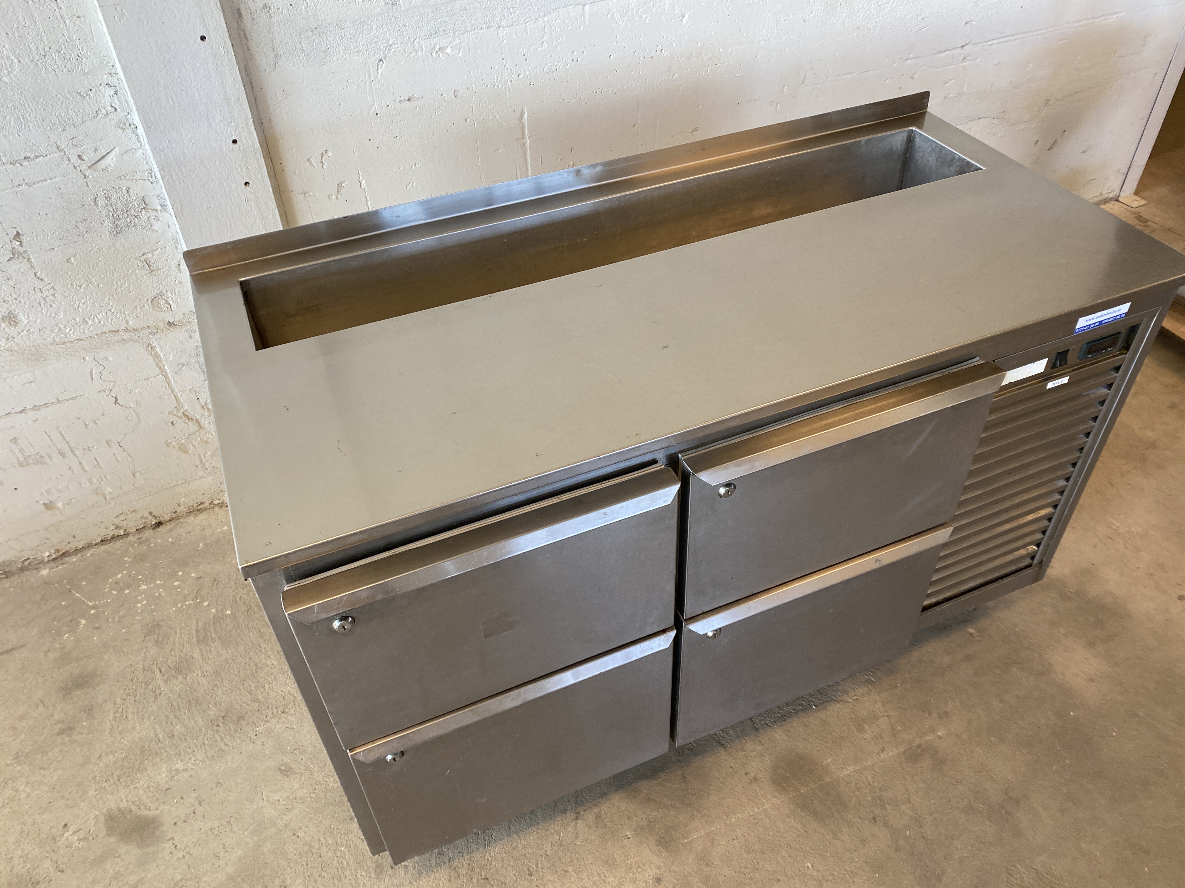 Refurbished #1399 Arbetsbänk 140x65cm