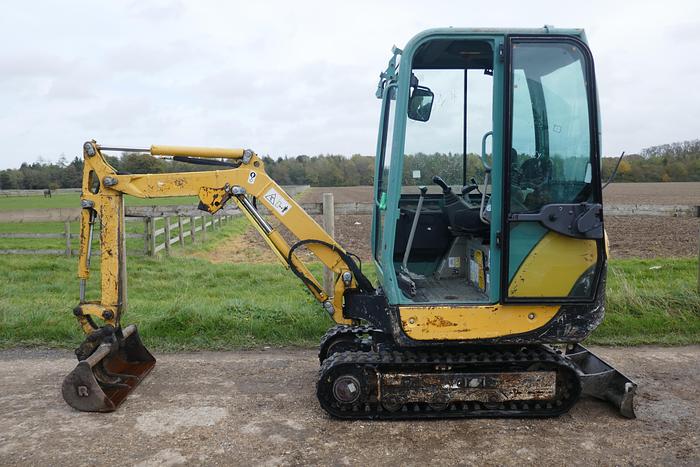 Used 2013 YANMAR SV15