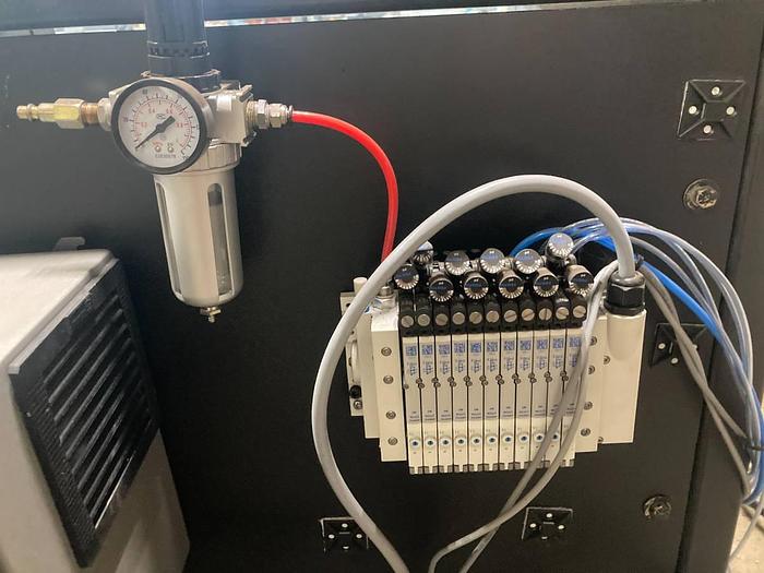 Used 2019 UNIVERSAL ROBOTS UR10E