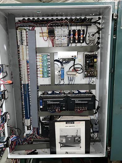 Used MPI INJECTION EQUIPMENT 44-12 HORIZONTAL TYPE WAX PRESS