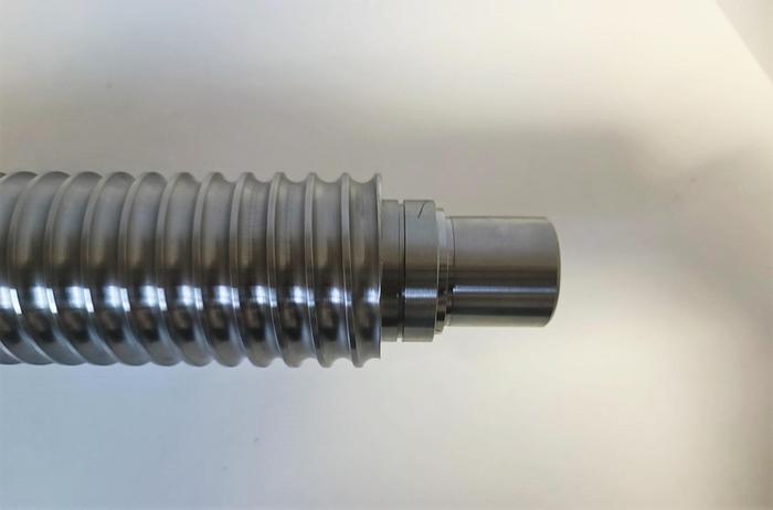 Geschliffener Präzisions Kugelgewindetrieb, Ex-Cello, D63x10/8, 1278 mm Eisenmann, neu