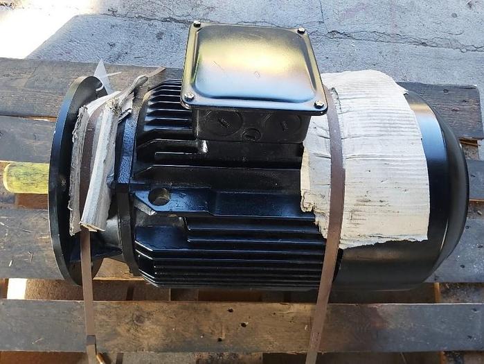 Elektromotor mit Flansch, AMHE 180M ZG2, 22 KW, 2930 rpm, AEG,  neu -50%