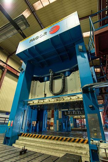 Used Press Sheet Stamping Hydraulic FAGOR H4-2500-5000-3000