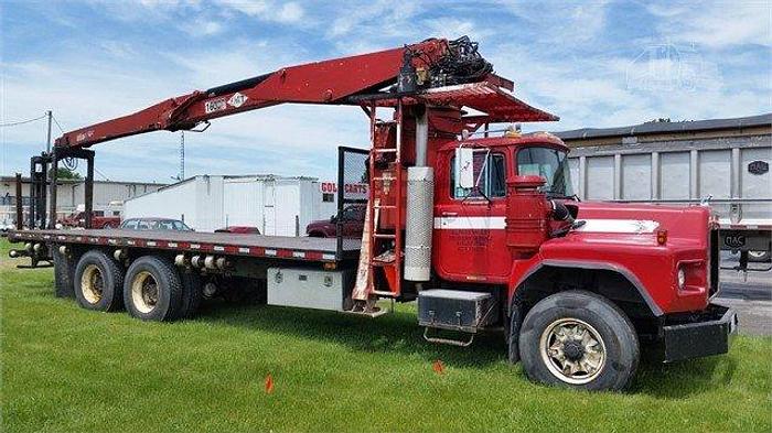 Used 2001 Mack RB690S BT3414