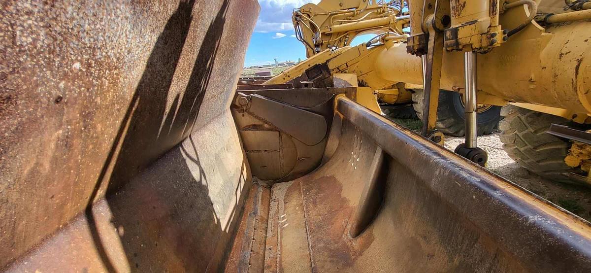 Used  Cat 627F Push Pull Scraper