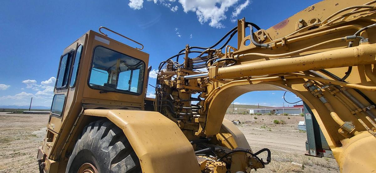 Used  Cat 627F Push Pull Scraper