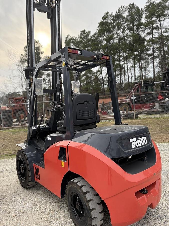 2025 TAILIFT PFD30