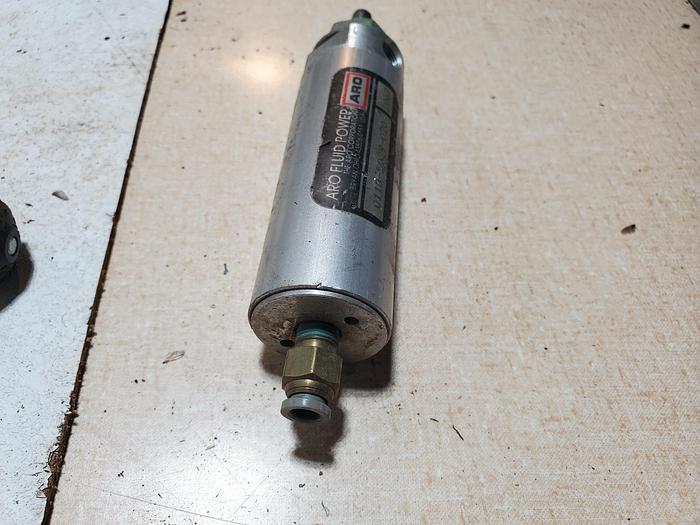 Used ARO Fluid Power 0118-5029-020-1068 pneumatic cylinder USA (BRA3)