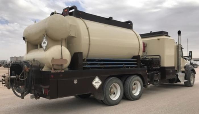 Used 2015 Kenworth Used Hot Oil Truck