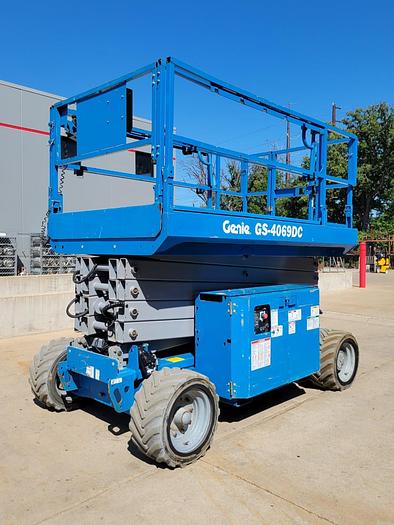 Used 2013 Genie GS-4069DC RT DC Scissor, 2WD,