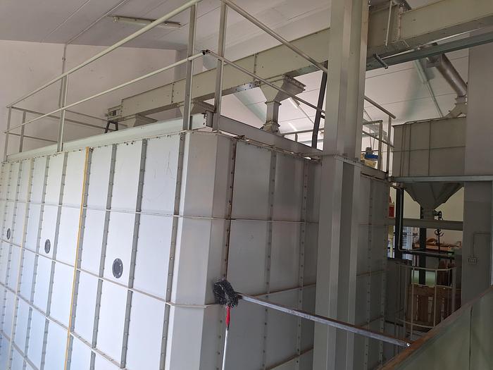 Used IMPIANTO MACINAZIONE CEREALI, IMPIANTO SELEZIONE LEGUMI, IMPIANTO PRODUZIONE SLASE POMODORO,  IMPIANTO PRODUZIONE OLIO