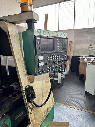 Usato Centro di Lavoro Verticale DAH LIH MCV 720