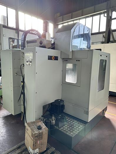 Ottime 2001 BRIDGEPORT VMC 800 22 XP