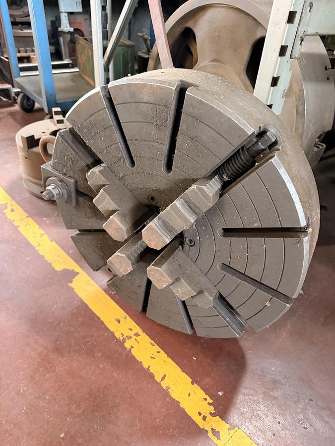 Usato Mandrino a 4 Griffe Indipendenti 500