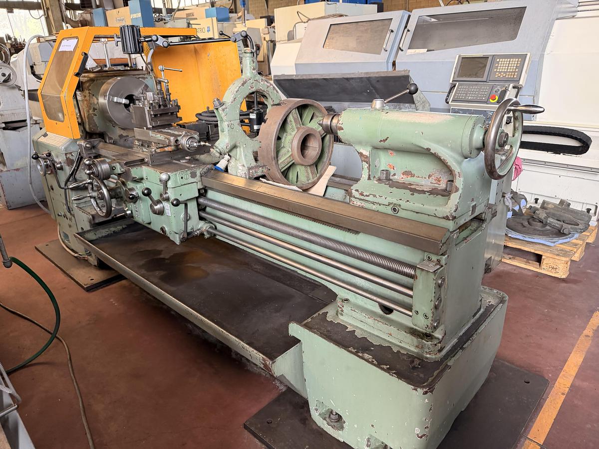Usato Tornio Parallelo MORANDO PA 25