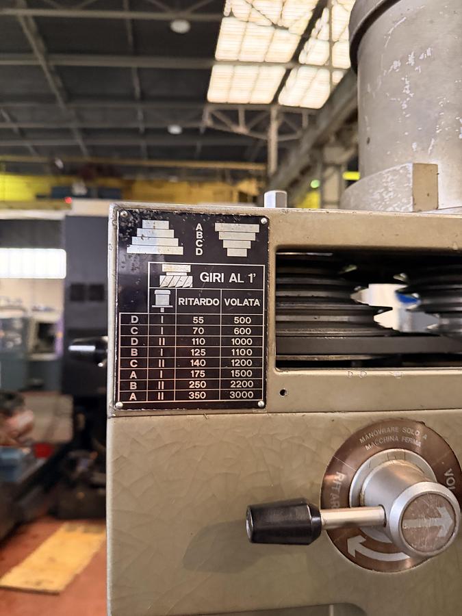 Ottime Fresatrice a Torretta ALCOR F10AOC