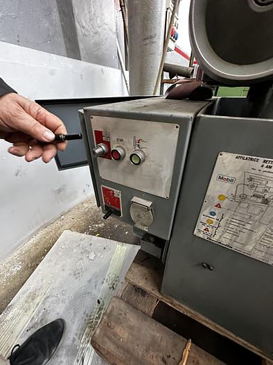 Discrete TACCHELLA 4 AM