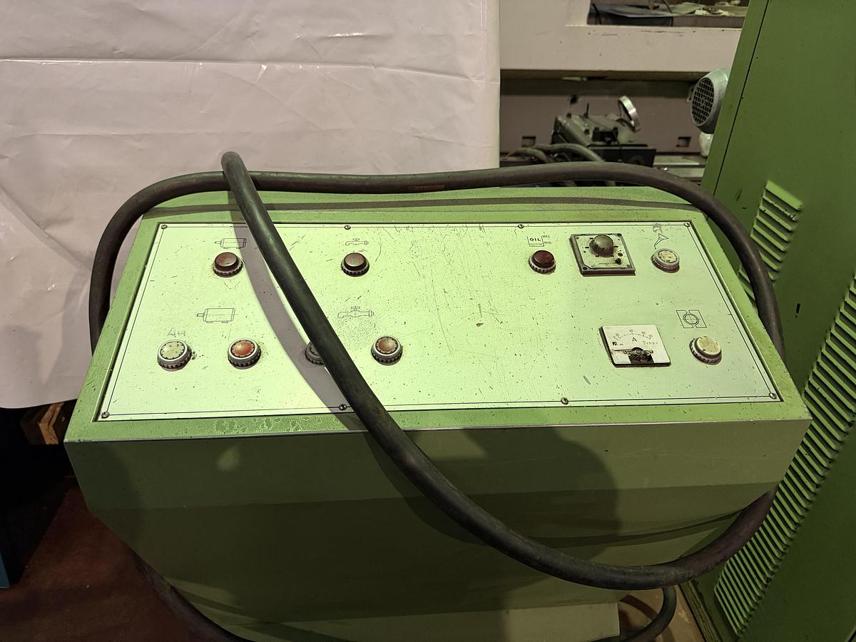 Buone Tornio Parallelo EST TICINO 520 2000