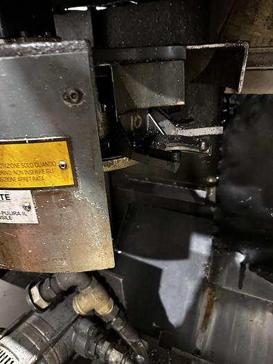 Installata 1988 BRIDGEPORT INTERACT 520 V