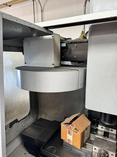 Ottime Centro di Lavoro Verticale MIKRON HAAS VCE 500